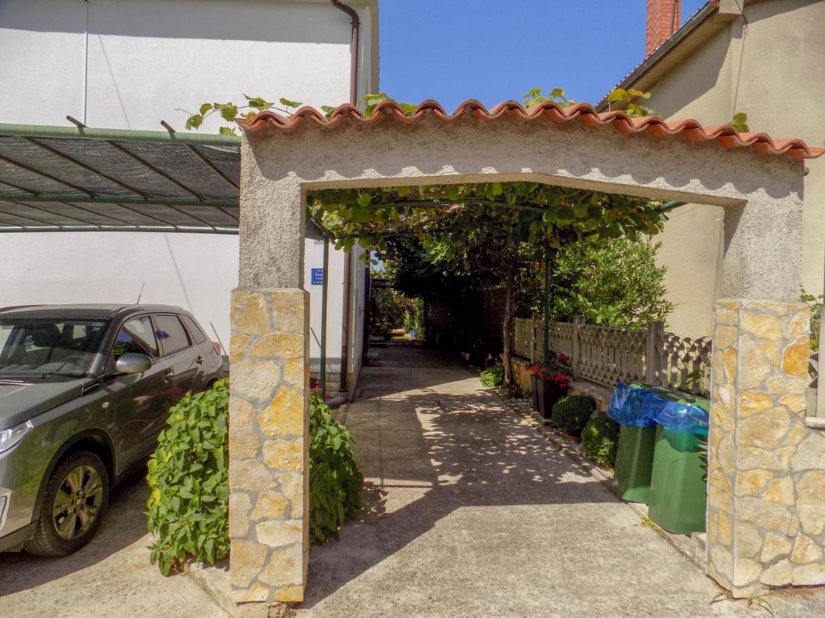 Oriella Apartmans And Room Novigrad Istria Exterior foto